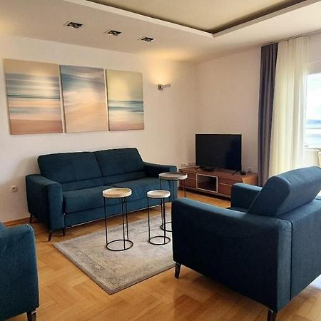 Sea View- Spacious Apartment With Shared Pool Σπλιτ Εξωτερικό φωτογραφία