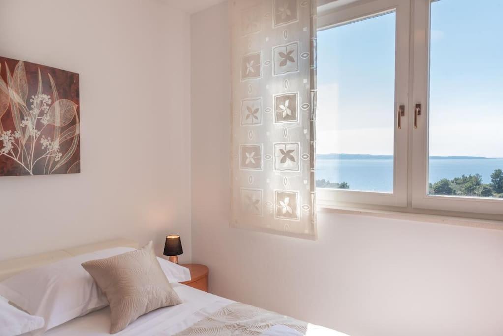 Sea View- Spacious Apartment With Shared Pool Σπλιτ Εξωτερικό φωτογραφία